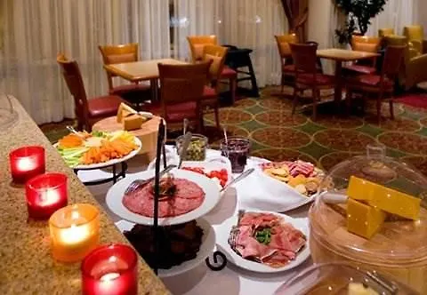 Residence Inn By Marriott Montreal Airport Dorval Hotel