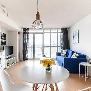 Luxurious With A Lake View Canada