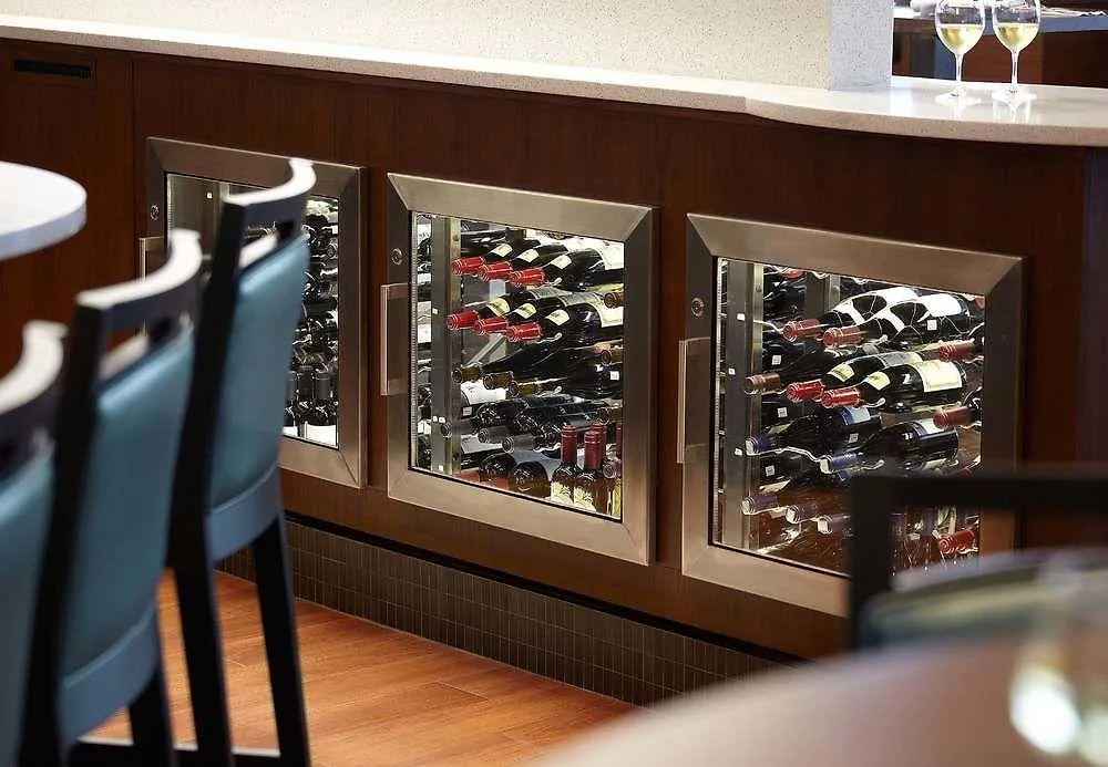 דורבאל Residence Inn By Marriott Montreal Airport מלון
