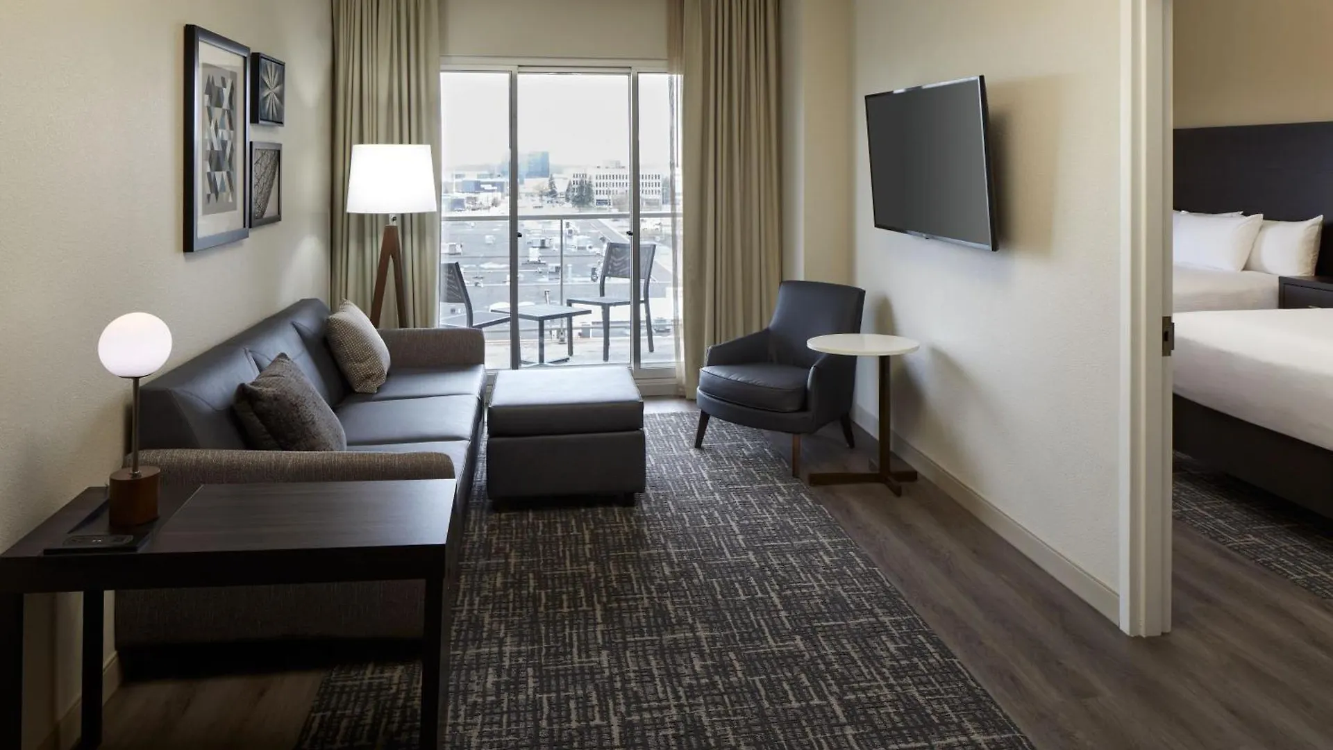 דורבאל Residence Inn By Marriott Montreal Airport 4*,