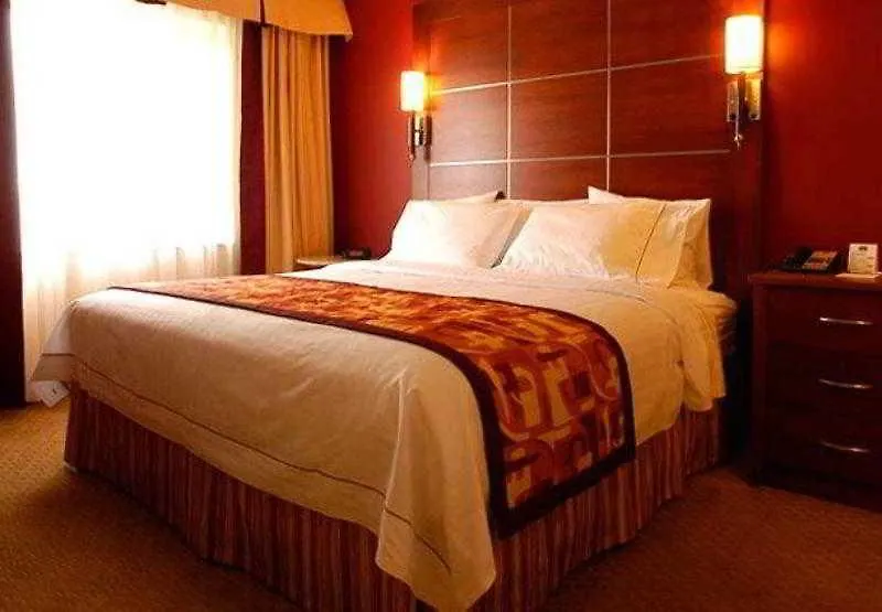 מלון דורבאל Residence Inn By Marriott Montreal Airport